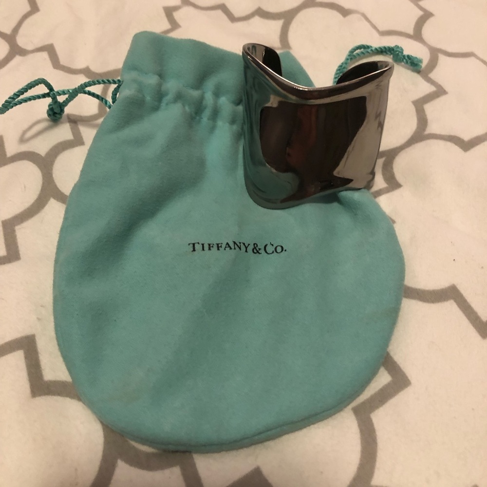 Tiffany's Elsa Peretti Medium Bone Cuff